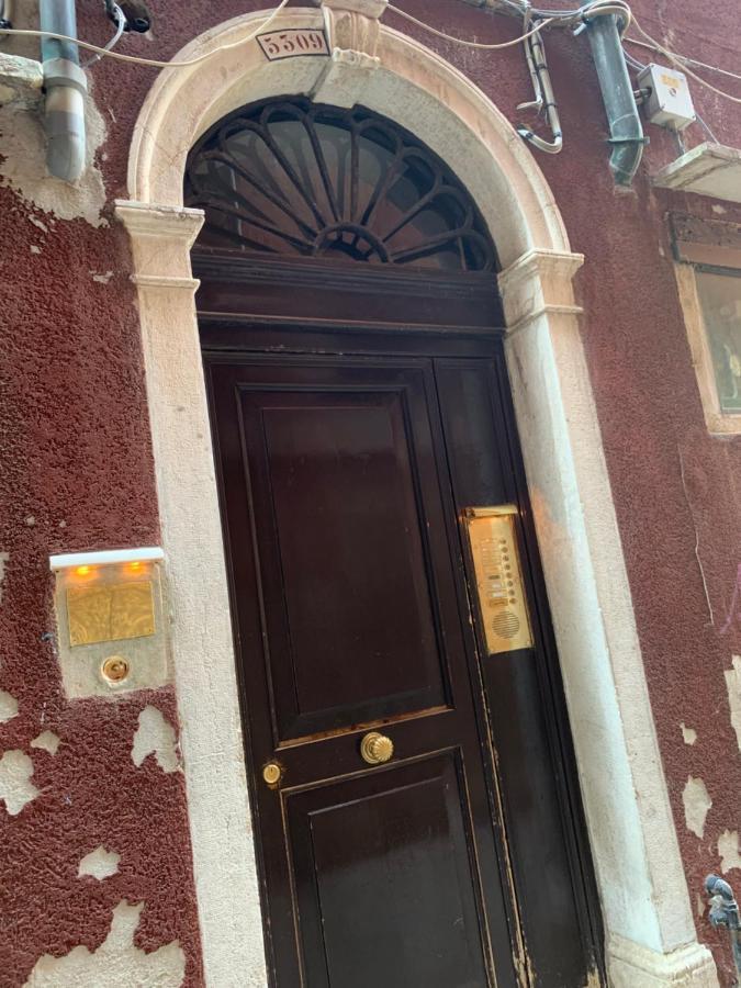 Luxury Apartment In San Marco With Canal View Venice Luaran gambar
